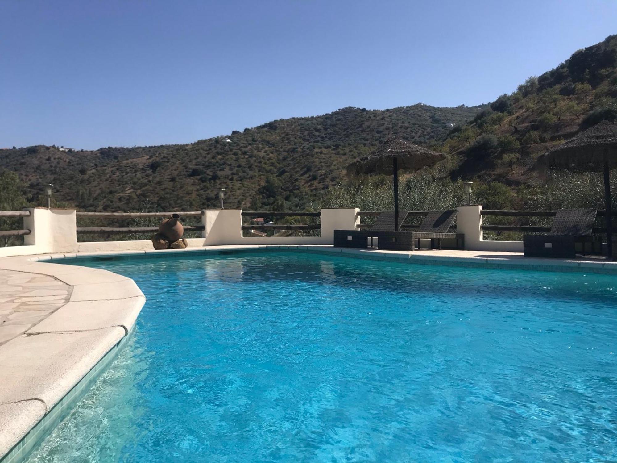 Cortijo Cuscurro Villa Ríogordo Buitenkant foto